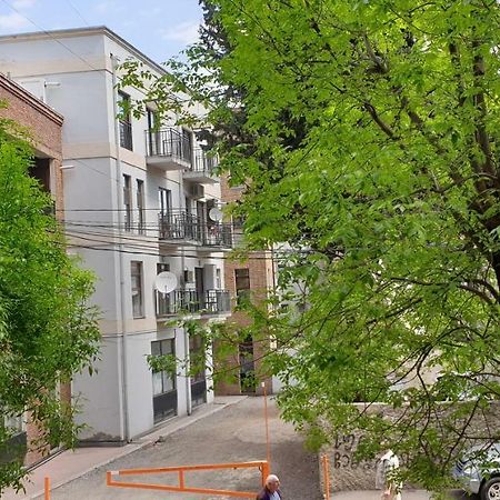 Nino'S Hotel On Tsamebuli Tbilisi Exterior foto